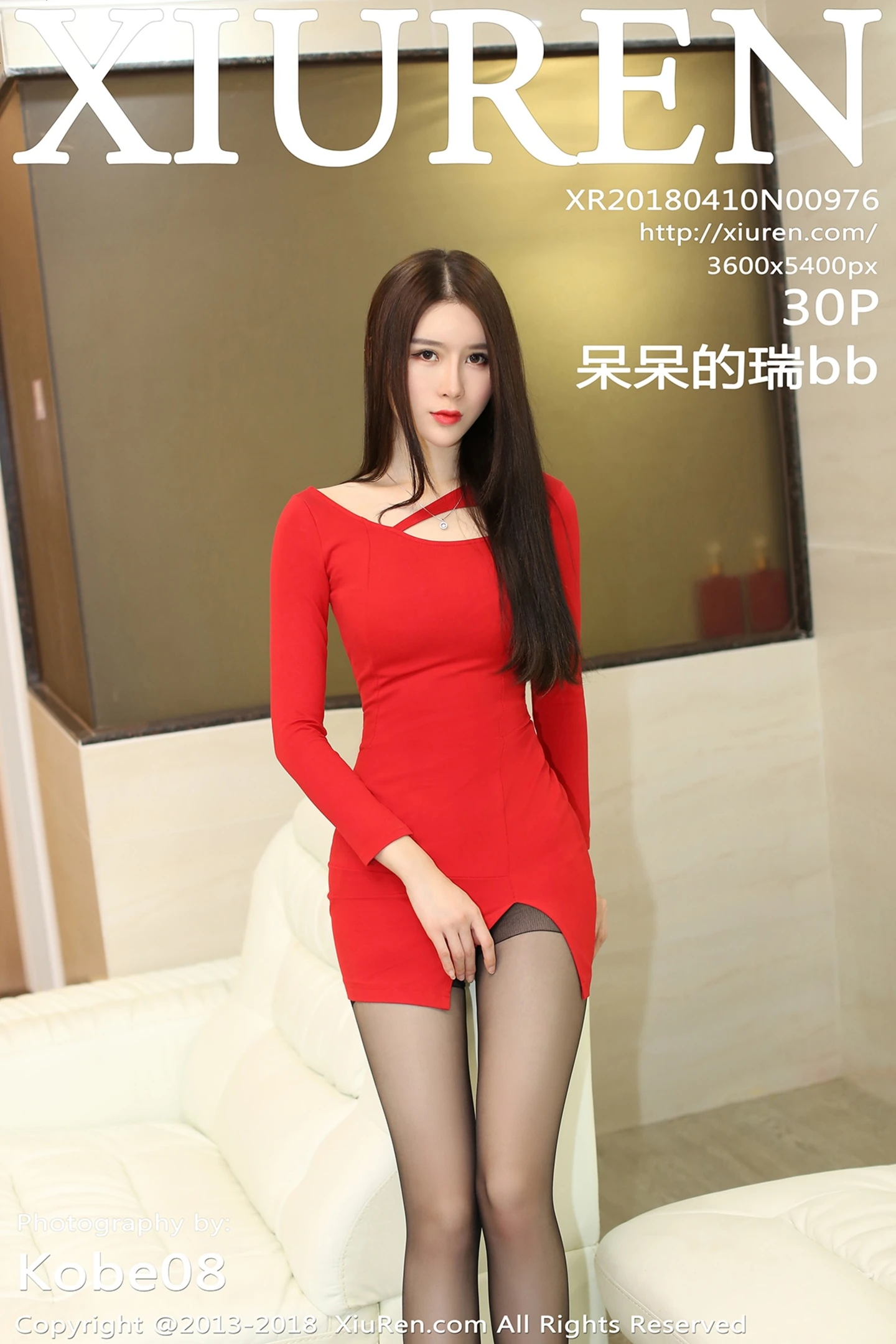 [XiuRen秀人网]No.976_嫩模呆呆的瑞bb居家红色连身裙配黑丝裤袜秀完美身材性感写真31P-秀人网 - XiuRen.Space